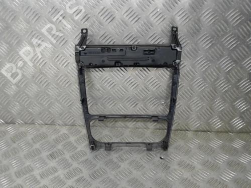 Used Warning switch Warning switch MERCEDES-BENZ C-CLASS (W203) C 220 CDI (203.006, 203.008) (143 hp) 24277410 24277410