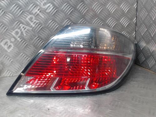 Right taillight OPEL ASTRA H GTC (A04) 1.7 CDTI (L08) | BP24282863C35 