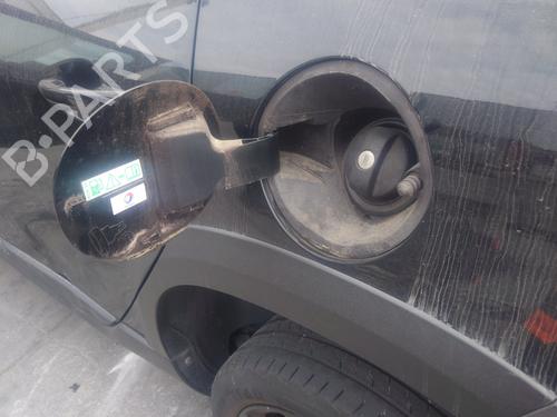 Fuel flap PEUGEOT 2008 I (CU_) 1.2 THP 110 / PureTech 110 | BP29387155C131 