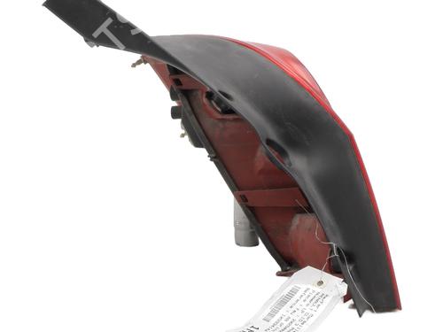 Used Right taillight Right taillight RENAULT CLIO III (BR0/1, CR0/1) 1.6 16V (BR09, BR0T, CR09, CR0T) (88 hp) 27724687 27724687