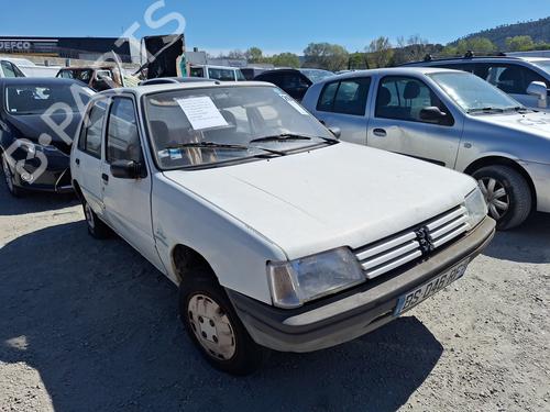 Brugte PEUGEOT 205 II (20A/C) 1.0 4784301