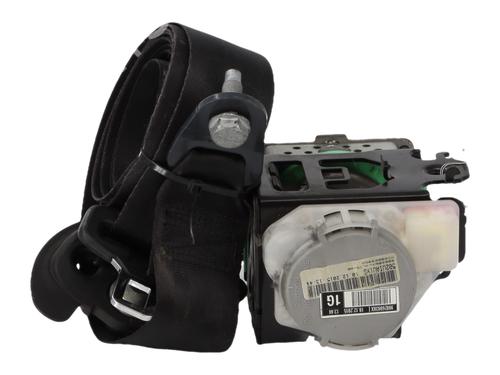 front-left-seatbelt-ds-ds-4-ds-4-crossback-nx_-2015-2016-2017-2018-40261381 main image