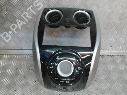 Used Middle console NISSAN NOTE (E12) 1.2 (80 hp) 24281760