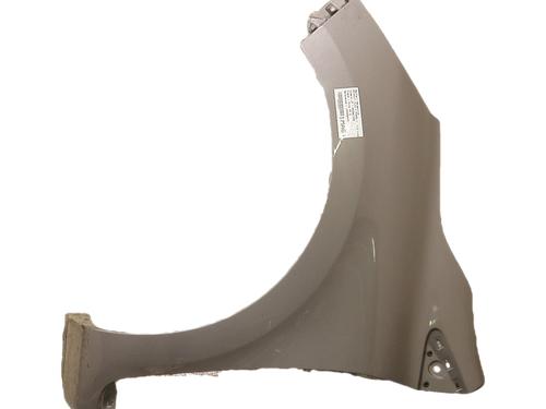 Used Left front fenders Left front fenders RENAULT CLIO IV (BH_) 1.5 dCi 90 (90 hp) 40284257 40284257