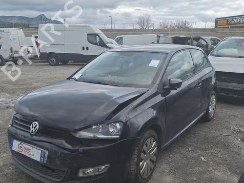 Right headlight VW POLO V (6R1, 6C1) 1.2 | BP32443984C29