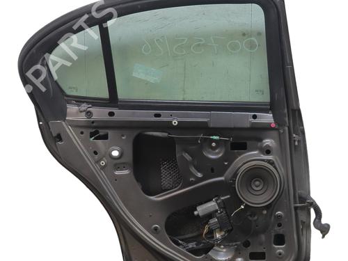 Used Left rear door Left rear door 37482365 37482365