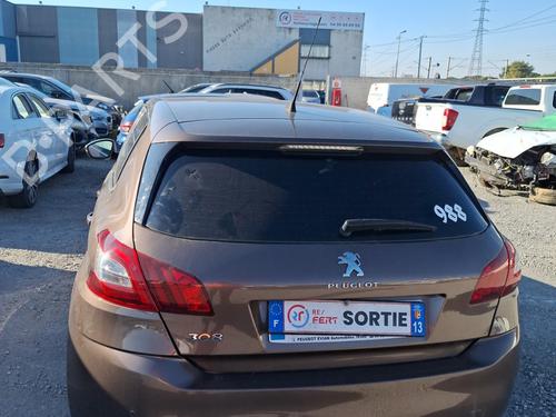 Used Right tailgate light Right tailgate light 24267471 24267471