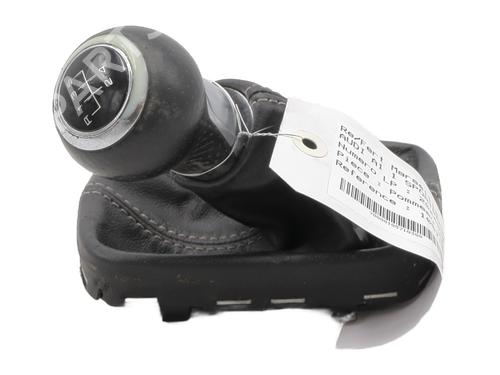 Used Shift knob Shift knob AUDI A1 Sportback (8XA, 8XF) 1.6 TDI (90 hp) 26326648 26326648