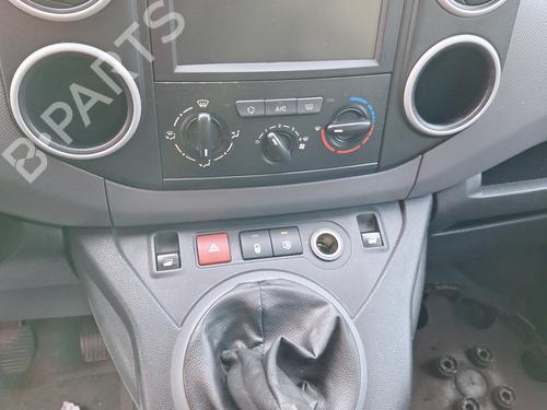 Venstre forlygte PEUGEOT PARTNER Box Body/MPV 1.6 BlueHDi 100 | BP32086692C28 