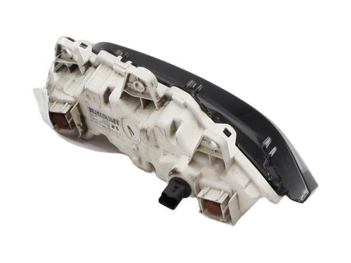 Used Left front indicator Left front indicator PEUGEOT 208 II (UB_, UP_, UW_, UJ_) 1.5 BlueHDI 100 (102 hp) 31833212 31833212