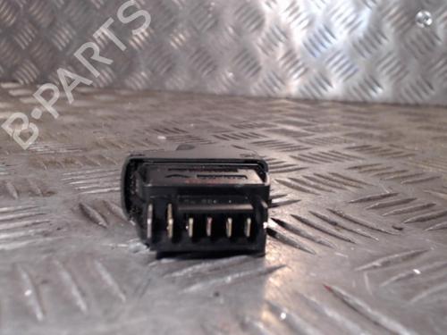Right front window switch RENAULT SCÉNIC I MPV (JA0/1_, FA0_) 1.9 dCi (JA05, JA1F) | BP24278590I26 