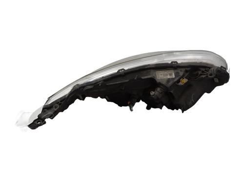 Left headlight PEUGEOT 208 I (CA_, CC_) 1.6 HDi / BlueHDi 75 | BP30153940C28
