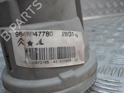 Used Right front fog light PEUGEOT 1007 (KM_) 1.6 16V (109 hp) 24265826