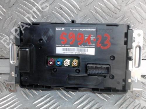 Used Display monitor RENAULT KOLEOS I (HY_) 2.0 dCi 4x4 (HY0K) (150 hp) 24279646