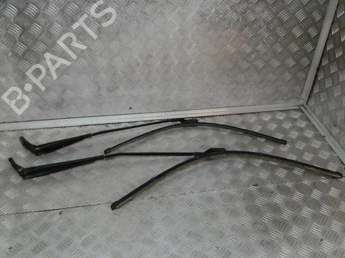 Used Front windshield wiper arm PEUGEOT 5008 (0U_, 0E_) 1.6 HDi (112 hp) 24268097