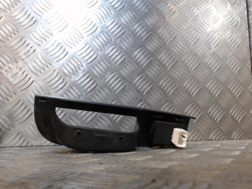 Used Right rear window switch KIA CEE'D Hatchback (ED) 2.0 CRDi 140 (140 hp) 24265883
