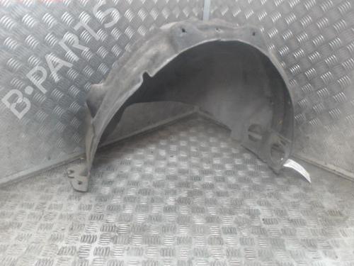 wheel-arch-renault-megane-iv-hatchback-b9amn_-2015-33414720 main image