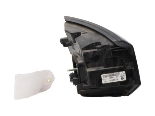 Used Right tailgate light Right tailgate light PEUGEOT 5008 II (MC_, MJ_, MR_, M4_) 1.2 THP (MRHNYH, MRHNYW, MRHNSJ, MRHNSU, MRHNSM) (131 hp) 30697210 30697210