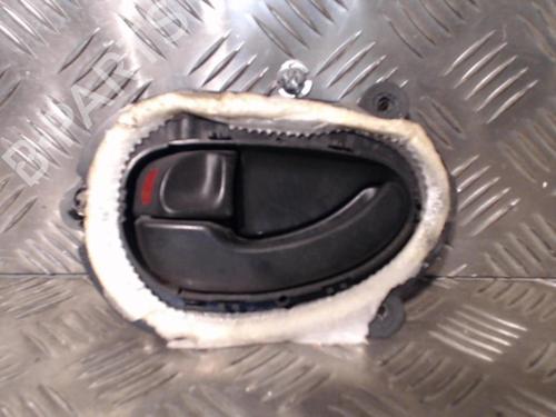 Used Front left interior door handle PEUGEOT 406 (8B) 2.0 HDI 90 (90 hp) 24284485
