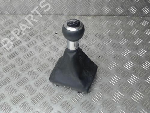 Used Gear lever AUDI A3 Sportback (8VA, 8VF) 2.0 TDI (150 hp) 24268912