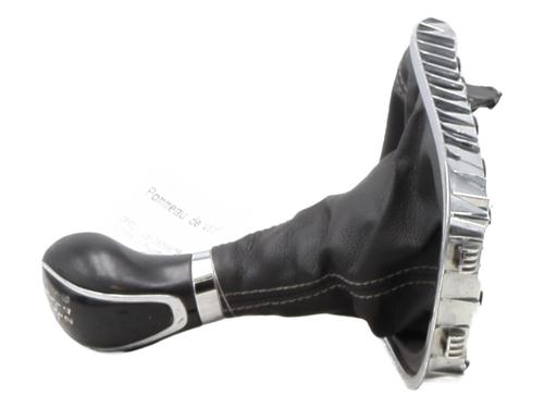 Used Shift knob Shift knob OPEL ASTRA J (P10) 2.0 CDTI (68) (160 hp) 32444024 32444024