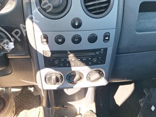 Right headlight PEUGEOT PARTNER Box Body/MPV (5_, G_) 1.6 HDi 75 | BP32392617C29