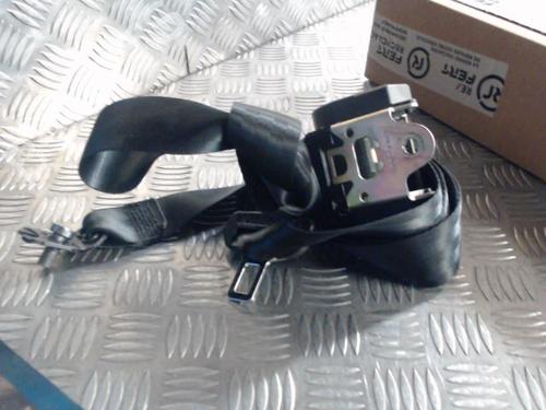 rear-left-seatbelt-vw-golf-vii-5g1-bq1-be1-be2-2012-2013-2014-2015-2016-2017-2018-2019-2020-2021-24271951 main image