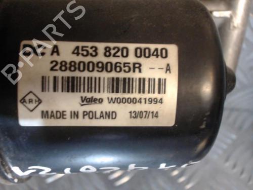 Used Front wiper motor Front wiper motor RENAULT TWINGO III (BCM_, BCA_) 1.0 SCe 70 (71 hp) 24273454 24273454