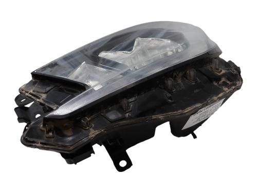Left headlight TOYOTA AYGO X (_B7_) 1.0 VVT-i (KGB70) | BP38952274C28 - Image 3