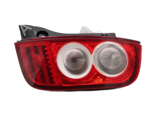 Used Right taillight NISSAN MICRA III (K12) 1.2 16V (65 hp) 31173386