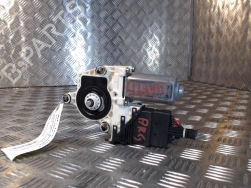 Vindusheismotor venstre bak VW GOLF IV (1J1) 1.9 TDI (90 hp) 24270595