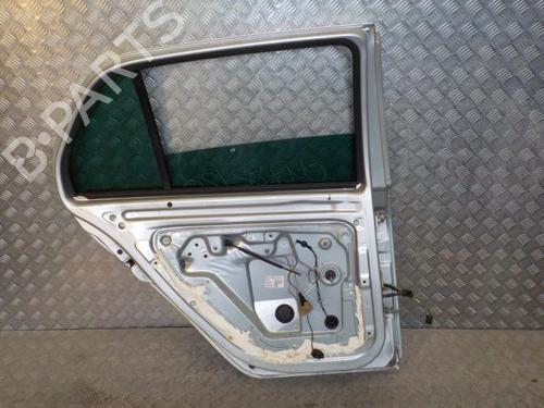 Used Left rear door Left rear door 24280684 24280684