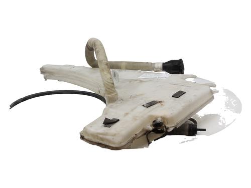 Used Windscreen washer tank Windscreen washer tank 39610205 39610205