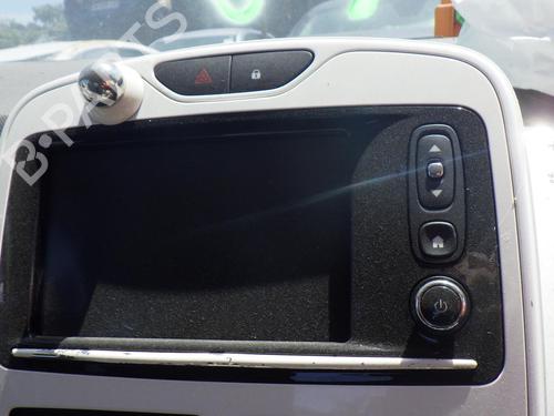 Used Radio RENAULT ZOE (BFM_) ZOE (92 hp) 24265530
