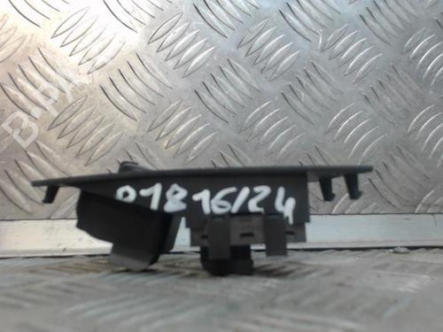 Left front window switch AUDI A1 (8X1, 8XK) 1.4 TFSI | BP24279439I27 - Image 2