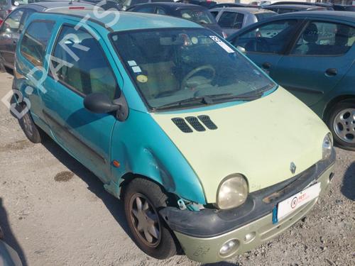 Brugte RENAULT TWINGO I (C06_) 1.2 (C066, C068) (58 hp) 3497027