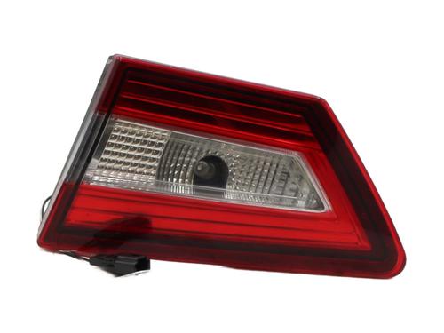 Feu de coffre droit RENAULT CLIO IV (BH_) 1.5 dCi 75 (75 hp) 31856923