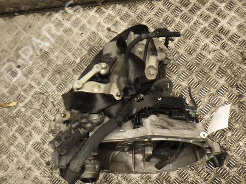 gearbox-citroen-c4-cactus-2014-24265364 main image