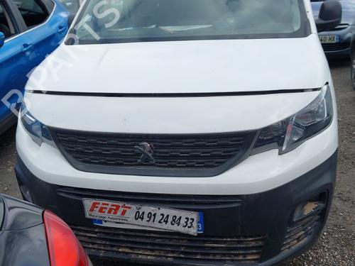 Used Right headlight PEUGEOT PARTNER Box Body/MPV (K9) 1.5 BlueHDi 75 (75 hp) 24274688