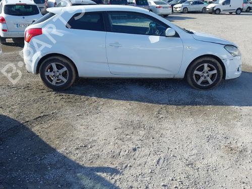 Front right seatbelt KIA PRO CEE'D (ED) 1.6 CRDi 115 | BP24922512I25 - Image 20