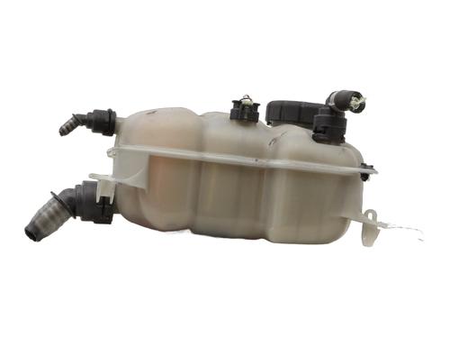 ekpansionstank-mercedes-benz-a-class-w177-2018-32993431 main image