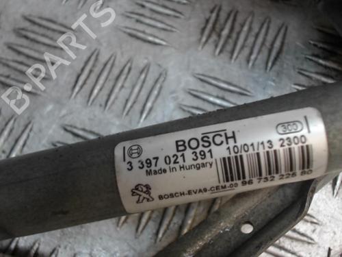 Used Front wiper motor Front wiper motor PEUGEOT 208 I (CA_, CC_) 1.2 VTI 82 (82 hp) 24273092 24273092