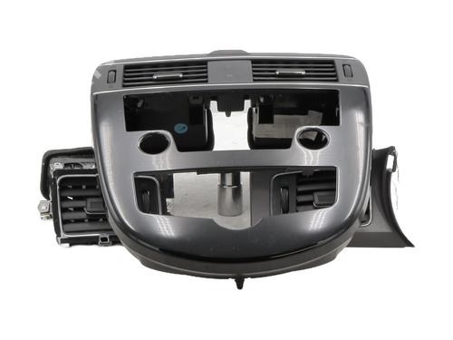 air-vent-nissan-pulsar-hatchback-c13-2014-27202107 main image