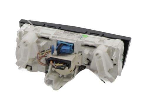 Used Climate control Climate control OPEL CORSA D (S07) 1.3 CDTI (L08, L68) (75 hp) 25814078 25814078