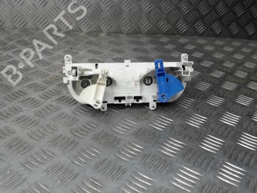 Climate control RENAULT CLIO IV (BH_) 1.5 dCi 90 | BP24282895I5