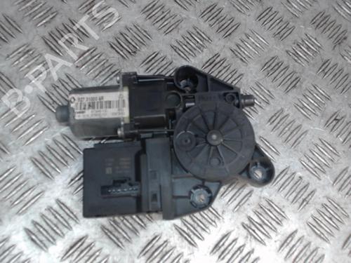Used Left rear window motor Left rear window motor RENAULT SCÉNIC III (JZ0/1_) 1.5 dCi (106 hp) 24280721 24280721