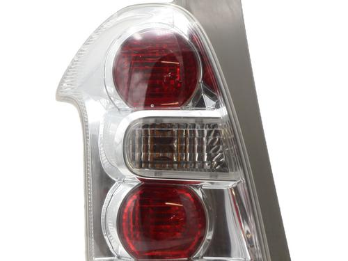 Used Left taillight TOYOTA COROLLA Verso (ZER_, ZZE12_, R1_) 2.2 D-4D (AUR10_, AUR10R) (177 hp) 31043623