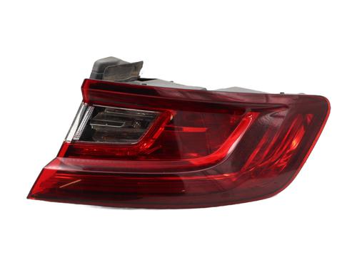 Used Right taillight RENAULT MEGANE IV Hatchback (B9A/M/N_) 1.5 dCi 110 (B9A3) (110 hp) 31293769