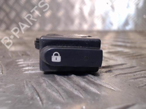 Used Switch RENAULT CLIO II (BB_, CB_) 1.2 (BB0A, BB0F, BB10, BB1K, BB28, BB2D, BB2H, CB0A,... (58 hp) 24284499