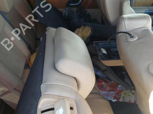 Right front fenders LAND ROVER RANGE ROVER SPORT I (L320) 2.7 D 4x4 | BP24272465C42 